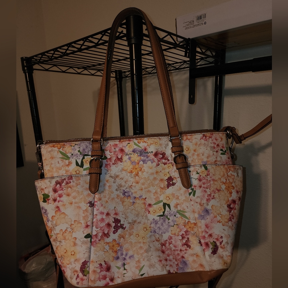 Small Dana Buchman Tote Purse